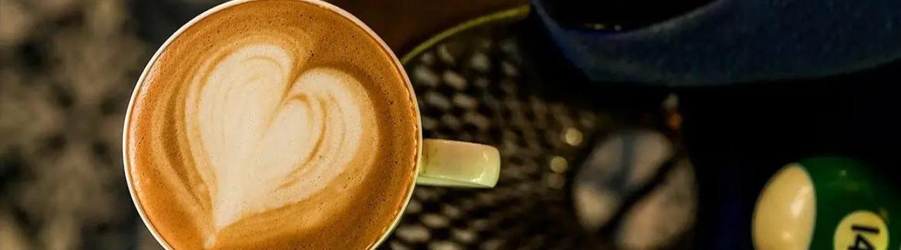 Anjoned Hostel & Cafe