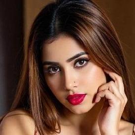 Zoya Khan
